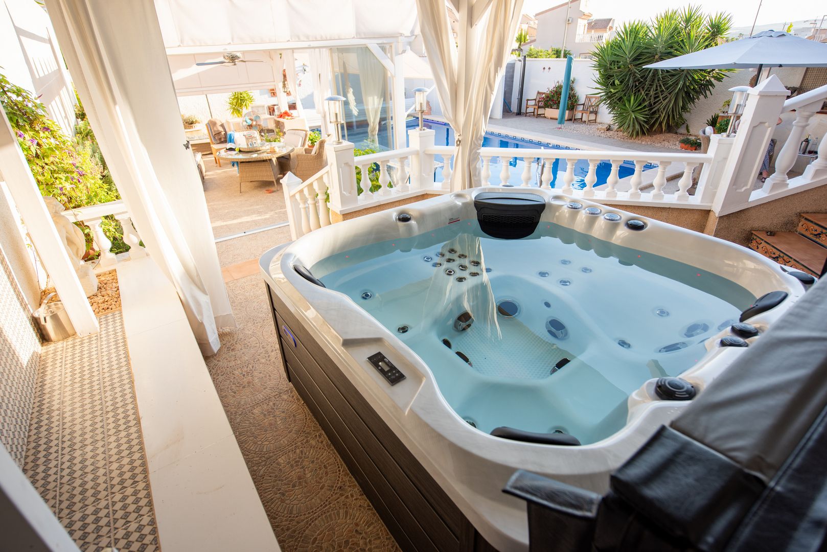 Статусні аксесуари для СПА-зони, які скажуть про тебе більше, ніж слова