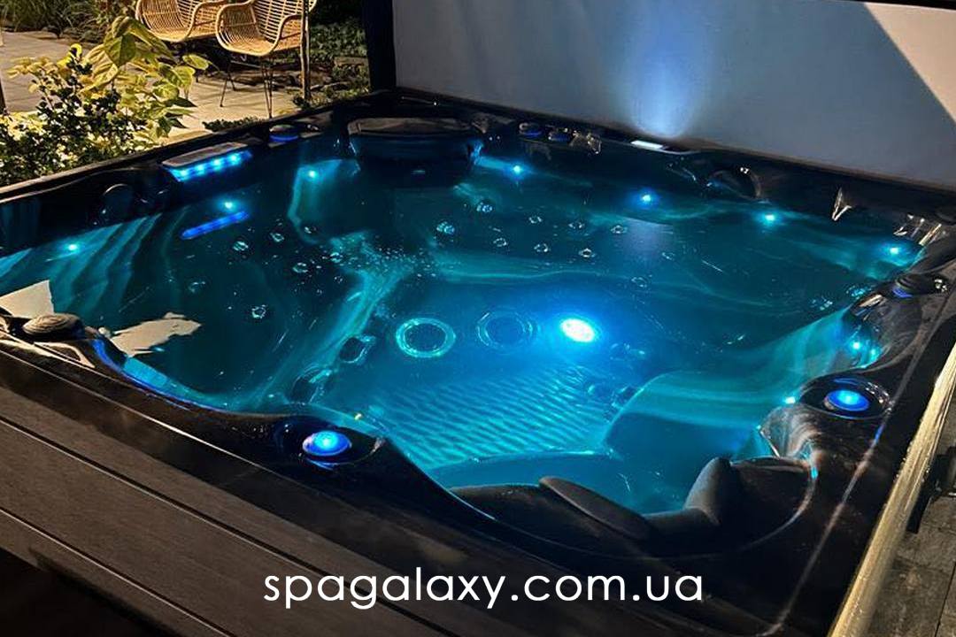 ОСВІТЛЕННЯ СПА-БАСЕЙНУ — СЦЕНАРІЙ СВІТЛА ДЛЯ РОЗКІШНОГО ВІДПОЧИНКУ