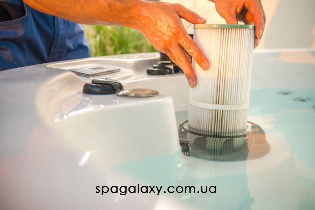 ЯК НЕ СТАТИ ЗАРУЧНИКОМ СЕРВІСНОГО ЦЕНТРУ: БАЗОВІ НАВИЧКИ САМОСТІЙНОГО ОБСЛУГОВУВАННЯ ТА РЕМОНТУ СПА-БАСЕЙНУ