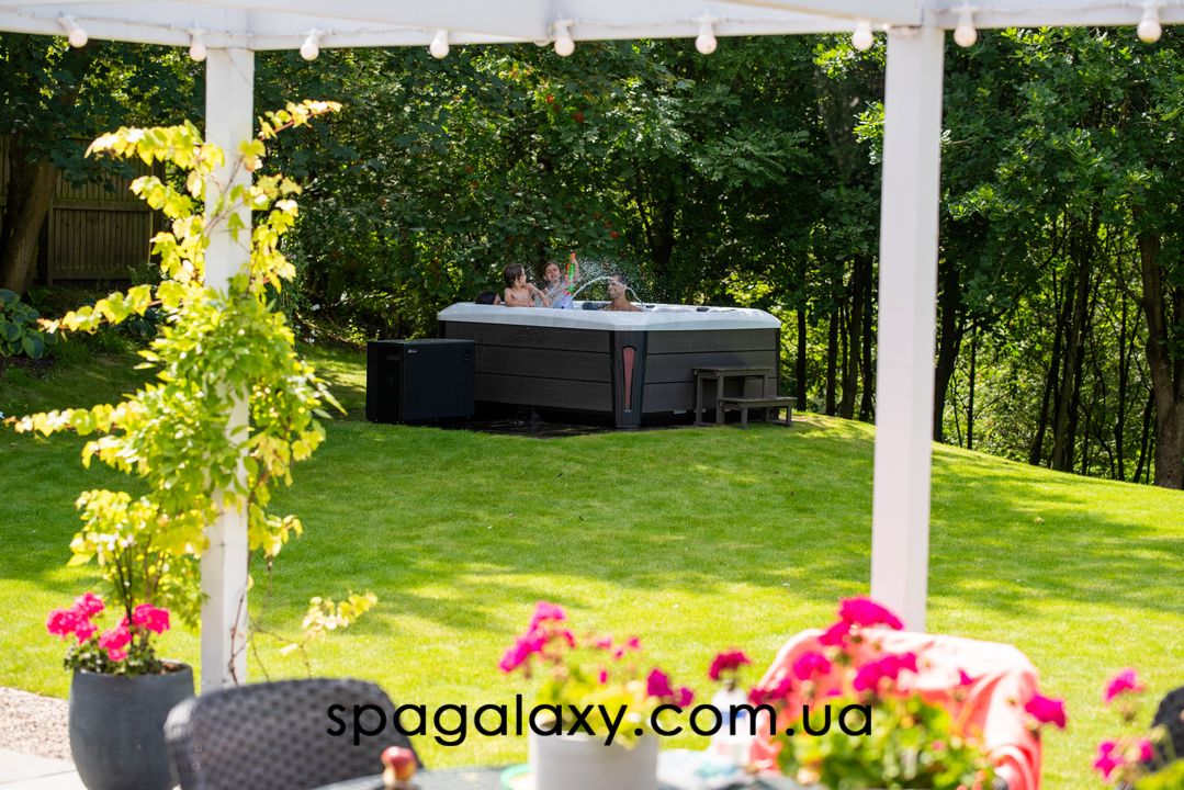 СЕЗОННІ ЗНИЖКИ VS ЦІЛОРІЧНА ЯКІСТЬ: КОЛИ ВИГІДНІШЕ КУПУВАТИ СПА?