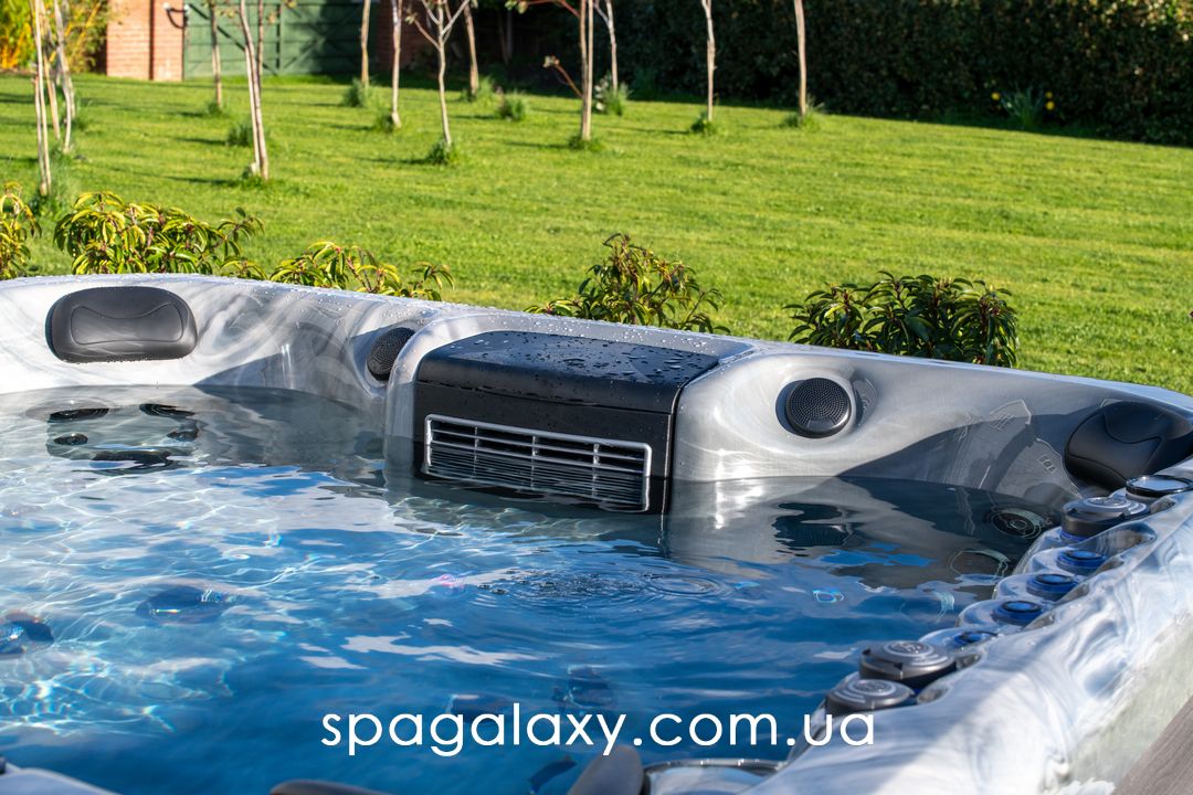 5 РЕЧЕЙ, ЯКІ НІКОЛИ НЕ МОЖНА РОБИТИ ЗІ СВОЇМ СПА-БАСЕЙНОМ