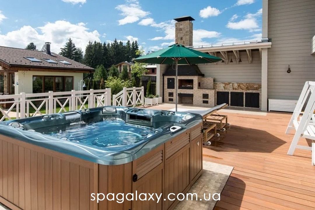 ЯК ПЕРЕТВОРИТИ ЩОТИЖНЕВИЙ ДОГЛЯД ЗА СПА-БАСЕЙНОМ У МЕДИТАЦІЮ НА СВІЖОМУ ПОВІТРІ