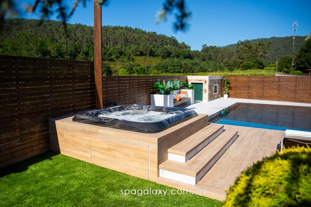 ЗАГЛИБЛЕНІ SPA-БАСЕЙНИ У ВАШОМУ ДВОРІ