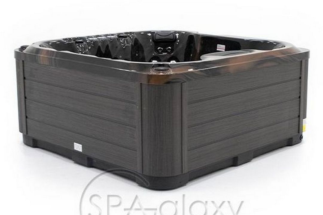 СПА-БАСЕЙН SUPERIOR SPAS DELUXE SEVILLE (АНГЛІЯ) 200×200×90 СМ – СУЧАСНИЙ КОМПЛЕКС ДЛЯ ВІДПОЧИНКУ І СТИЛЮ
