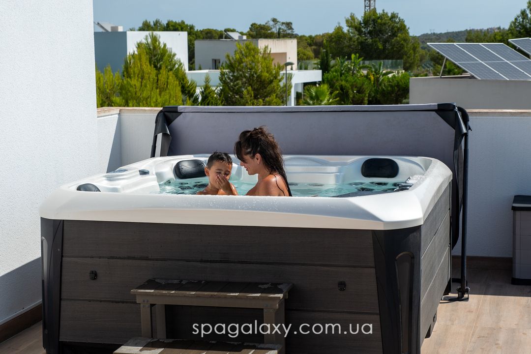 SPA-БАСЕЙН НЕ ДЛЯ РЕЛАКСУ, А ДЛЯ ПРИБУТКУ: ЯК ПЕРЕТВОРИТИ ЗАМІСЬКИЙ БУДИНОК НА УСПІШНИЙ БІЗНЕС-ПРОЕКТ