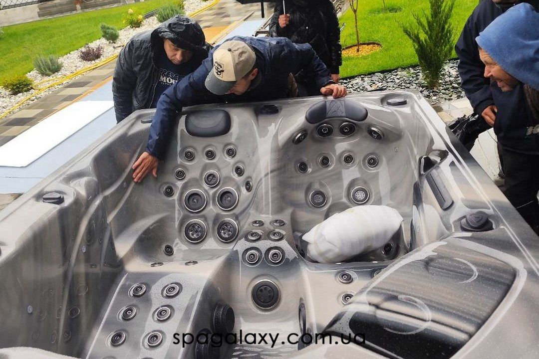 FAQ ДЛЯ НОВАЧКІВ: ВІДПОВІДІ НА ВСІ «ДУРНІ» ПИТАННЯ ПРО SPA-БАСЕЙНИ, ЯКІ ВИ СОРОМИЛИСЬ ПОСТАВИТИ