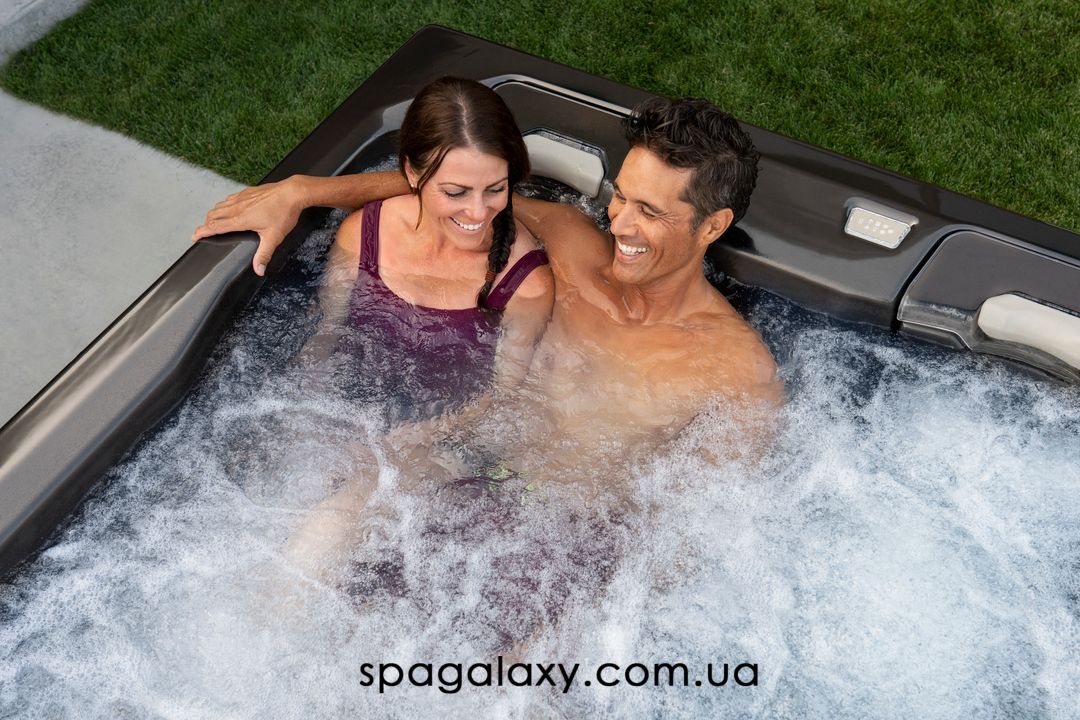 ВОДНА ДИПЛОМАТІЯ: ЯК SPA-БАСЕЙН ПЕРЕТВОРЮЄ КОНФЛІКТИ НА ГЛИБОКУ БЛИЗЬКІСТЬ