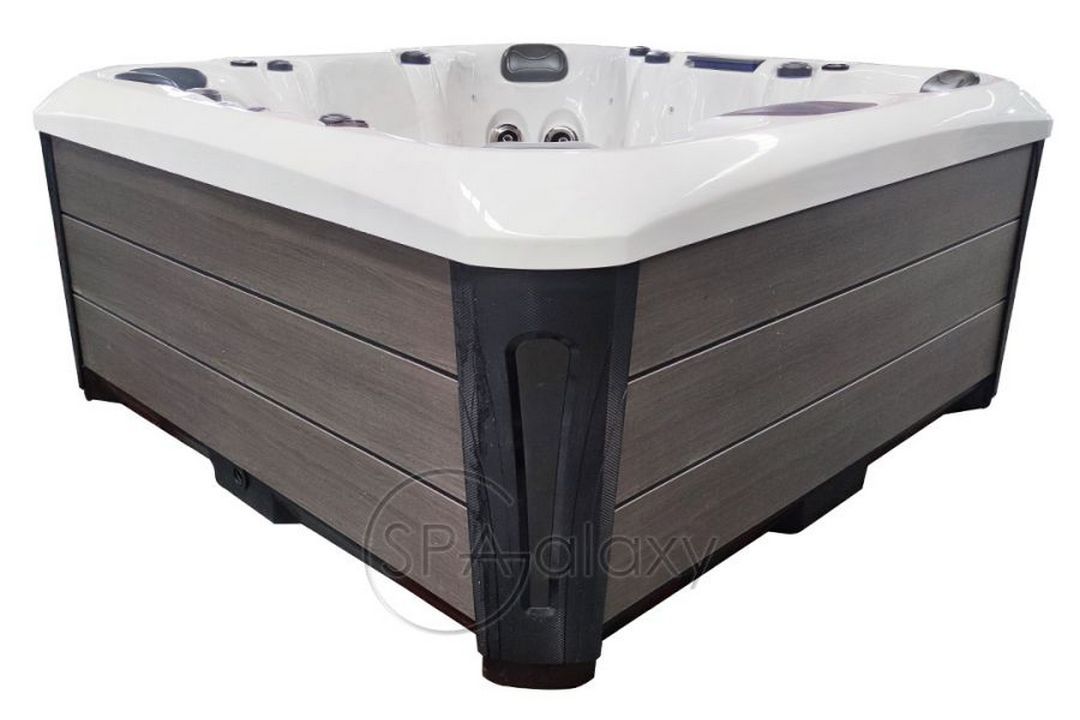 SUPERIOR SPAS PREMIUM COLOMBO: ВАШ ОСОБИСТИЙ ПАРК РОЗВАГ ТА РЕЛАКСУ З БРИТАНСЬКИМ АКЦЕНТОМ