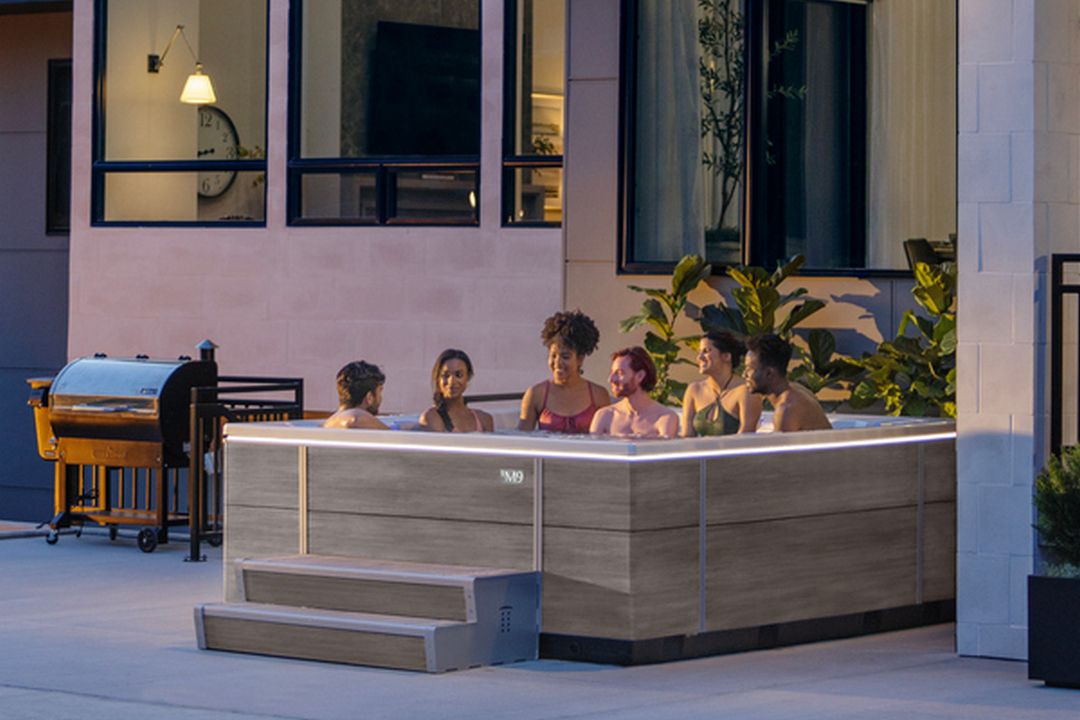 СІМЕЙНИЙ «МАГНІТ»: ЯК СПА-БАСЕЙН ПЕРЕМІГ ГАДЖЕТИ