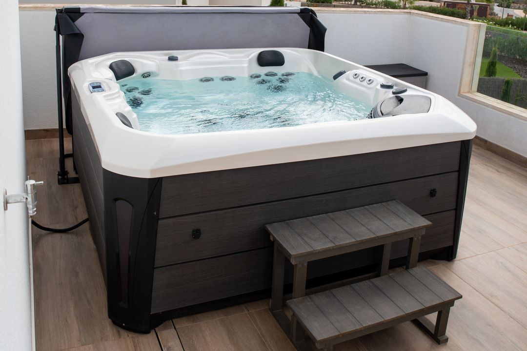 СКІЛЬКИ РЕАЛЬНО КОШТУЄ ВАШ РЕЛАКС: ПОВНИЙ РОЗБІР ЕНЕРГОСПОЖИВАННЯ SPA-БАСЕЙНУ