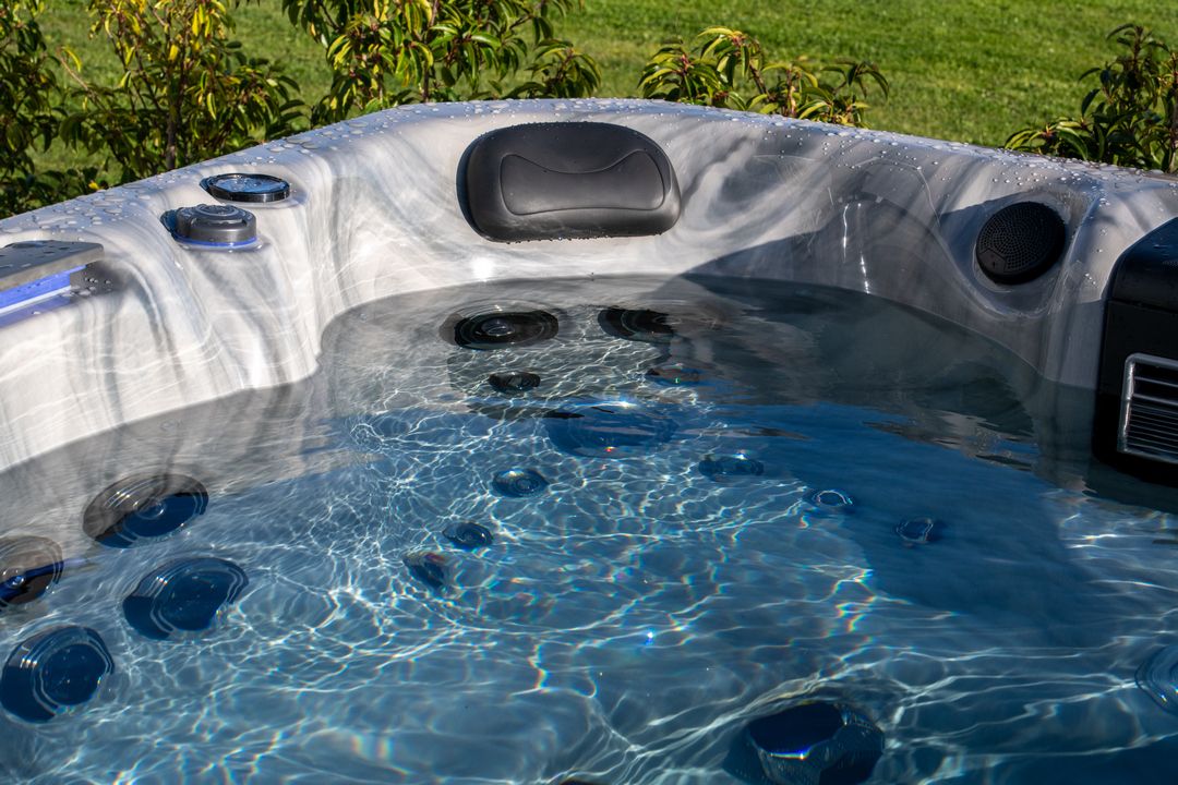 ТОП ПОМИЛОК ВЛАСНИКІВ SPA-БАСЕЙНІВ: ЯК НЕ ПЕРЕТВОРИТИ РЕЛАКС НА РЕМОНТ