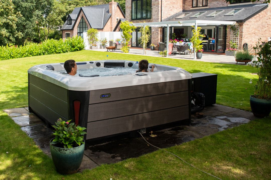 РОЗУМНИЙ ДІМ + SPA-БАСЕЙН: ЯК СТВОРИТИ ІДЕАЛЬНУ ЕКОСИСТЕМУ ДЛЯ ВАШОГО КОМФОРТУ