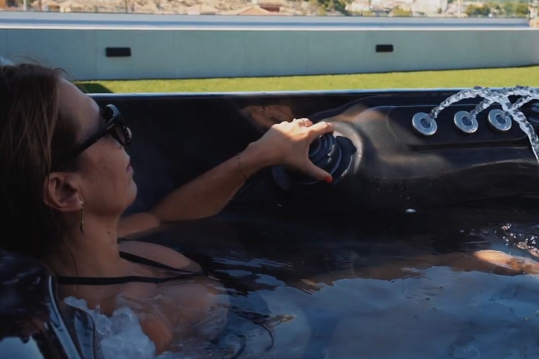 РИТУАЛ ПЕРЕХОДУ: ЯК ВАШ SPA-БАСЕЙН ВІДОКРЕМЛЮЄ РОБОТУ ВІД ЖИТТЯ