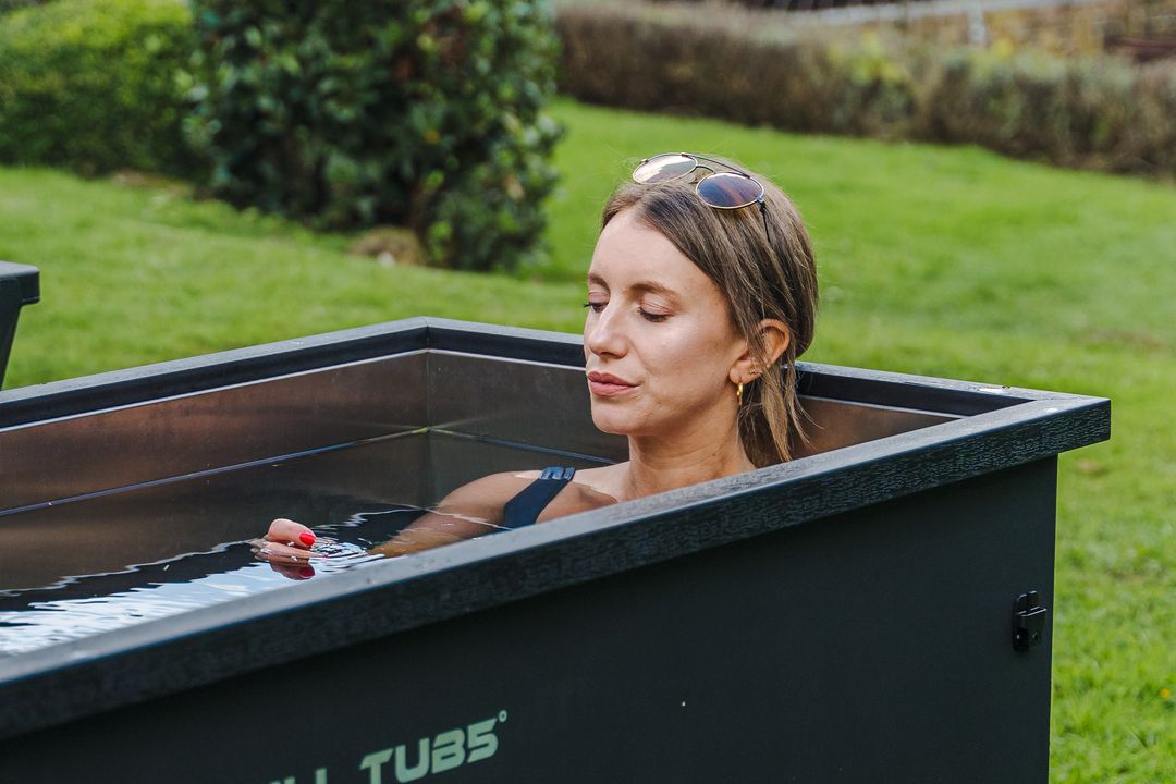 КРИЖАНА ВАННА CHILL TUB ДЛЯ СПОРТИВНИХ КОМАНД: ТІМБІЛДИНГ У СТИЛІ ЕКСТРЕМАЛЬНОГО РЕЛАКСУ