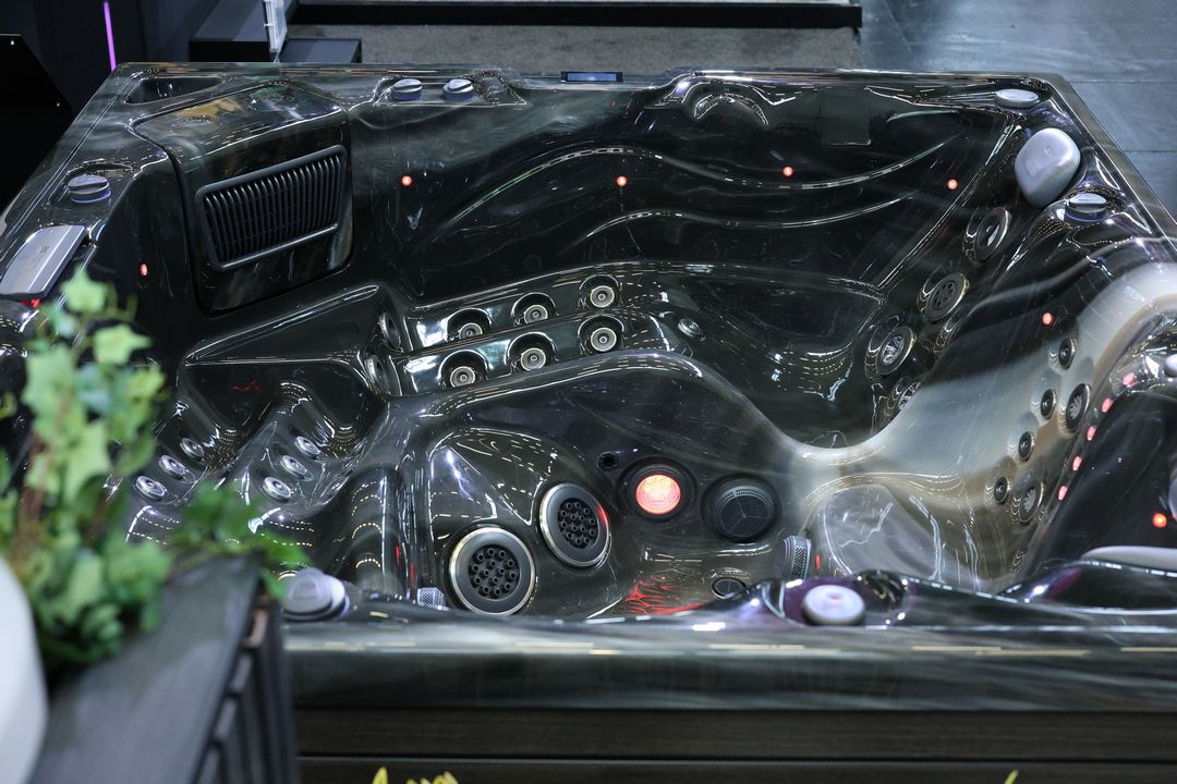 ОПЕРАЦІЯ «АНТИ-ПАРАНОЯ»: ЯК НЕ ЗЛАМАТИ SPA-БАСЕЙН І СПАТИ СПОКІЙНО