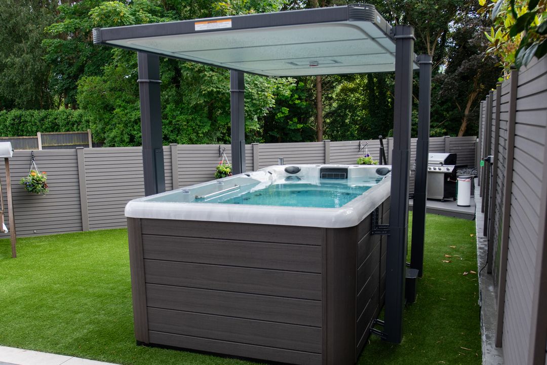 SPOOL — ГІБРИДНА РЕВОЛЮЦІЯ: КОЛИ SPA-БАСЕЙН СТАЄ БІЛЬШИМ, А БАСЕЙН — РОЗУМНІШИМ