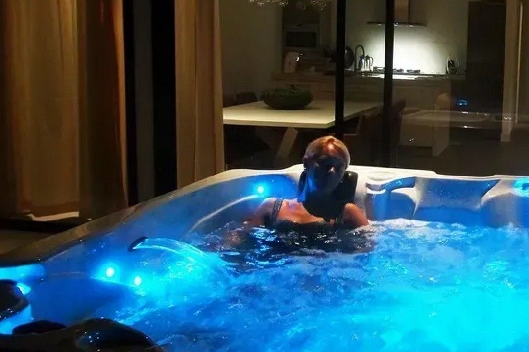 ТРЕНД ТИЖНЯ: SPA-ПРОЦЕДУРИ У ТЕМРЯВІ — МІНІМУМ СВІТЛА, МАКСИМУМ ВІДЧУТТІВ