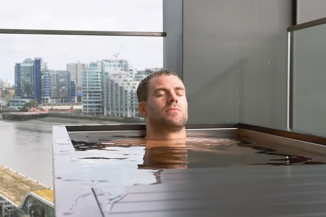 КРИЖАНИЙ ТРЕНАЖЕР ДЛЯ ХАРАКТЕРУ: ЧОМУ CHILL TUB ЕФЕКТИВНІШИЙ ЗА БІБЛІОТЕКУ МОТИВАЦІЙНОЇ ЛІТЕРАТУРИ