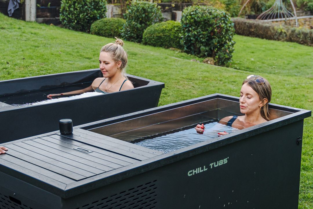 ЕФЕКТ ПОЛЯРНОГО ПРОБУДЖЕННЯ: ЯК 30 СЕКУНД У CHILL TUB ПЕРЕТВОРЮЮТЬ ВАС НА ЕНЕРДЖАЙЗЕР (А НЕ НА БУРУЛЬКУ)