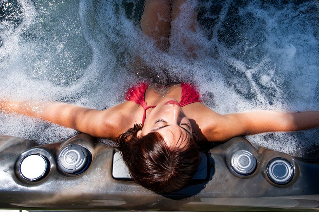 ГАРЯЧІ ХВИЛІ ПРОДУКТИВНОСТІ: ЯК SPA-БАСЕЙН ПЕРЕТВОРЮЄ ВАС НА ГЕНІЯ (АБО ХОЧА Б НА ЕФЕКТИВНОГО МЕНЕДЖЕРА)