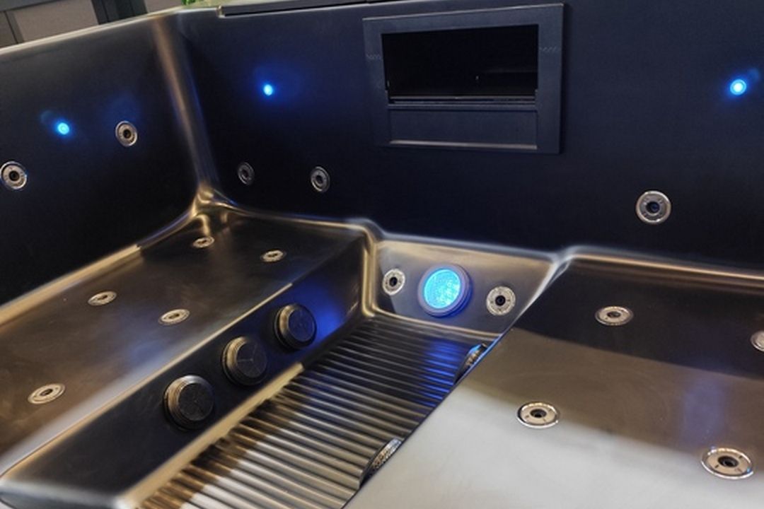 СИДІННЯ, ЩО ВПІЗНАЄ ВАС: SPA-БАСЕЙНИ 2025 РОКУ ТА ЕРА ГІПЕРПЕРСОНАЛІЗАЦІЇ