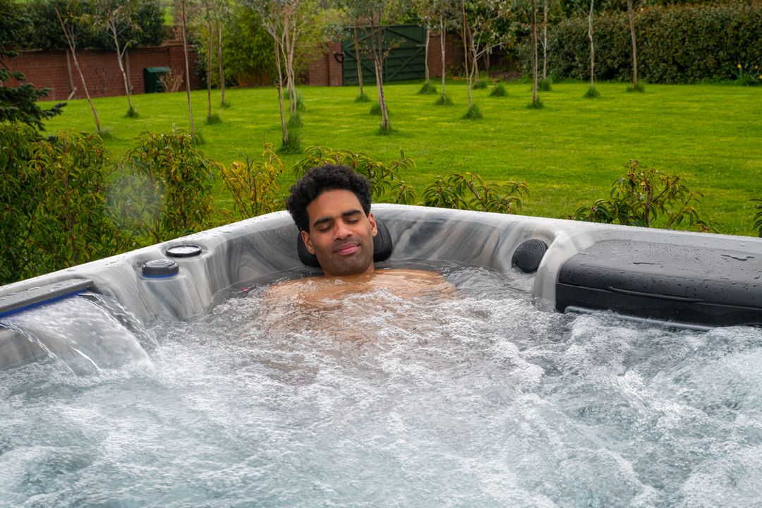 СІЄСТА В БУЛЬБАШКАХ: ЧИ МОЖЕ SPA-БАСЕЙН ЗАМІНИТИ ДЕННУ ДРІМКУ?