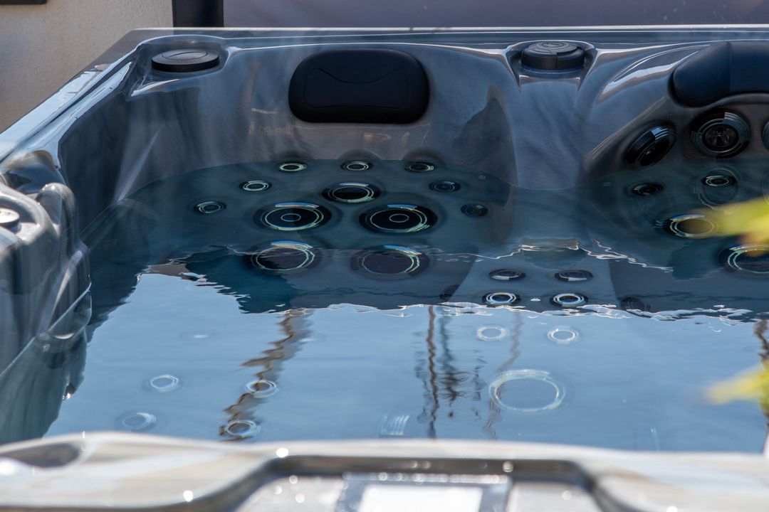 СЕНСОРНА ТИША: ЯК ВИМКНЕННЯ БУЛЬБАШОК У SPA-БАСЕЙНІ ВІДКРИВАЄ НОВИЙ РІВЕНЬ РЕЛАКСУ