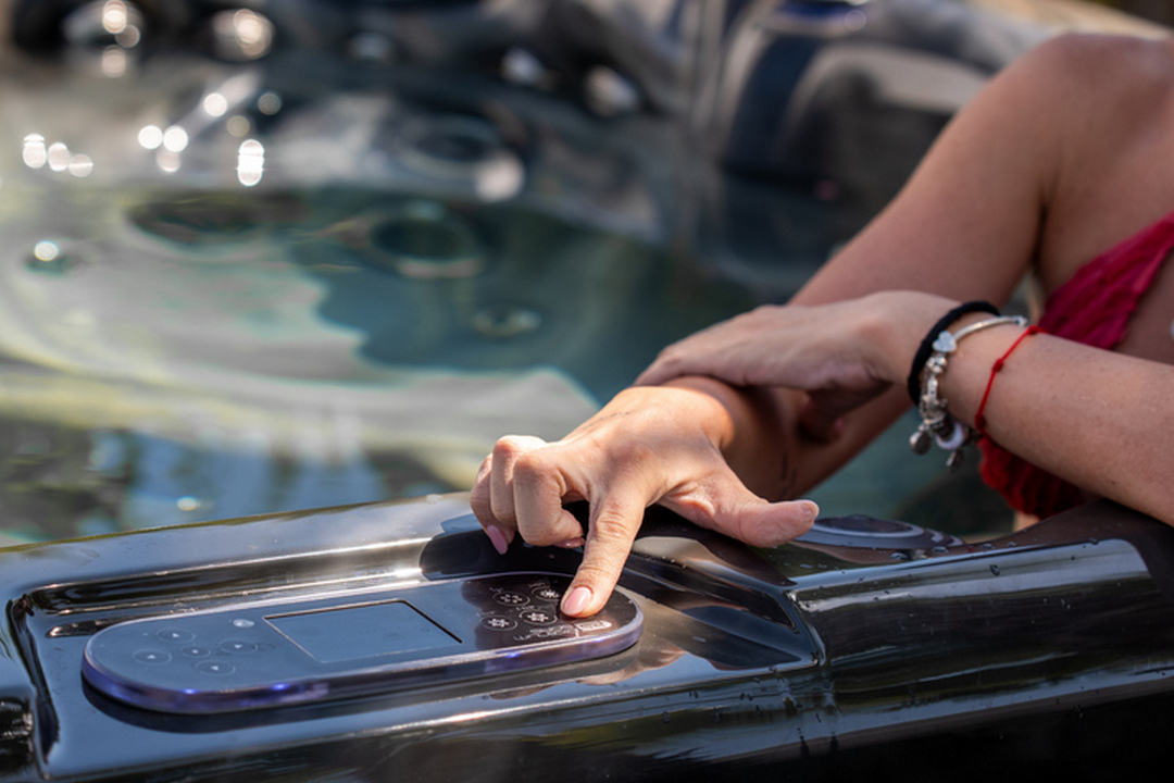 ЯК ПРАЦЮЄ SMART-АЛГОРИТМ У СУЧАСНИХ SPA: ІНТЕЛЕКТ, ЯКИЙ САМ ПІДЛАШТОВУЄ МАСАЖ ПІД ВАШЕ ТІЛО