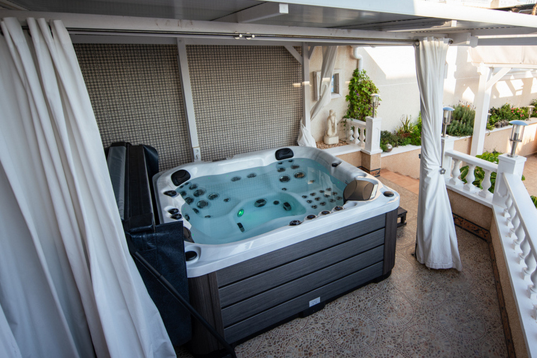 ЧИ РЕАЛЬНО SPA ЗАМІНЮЄ САУНУ? ПОРІВНЯННЯ ЕФЕКТІВ ТЕПЛА НА ТІЛО