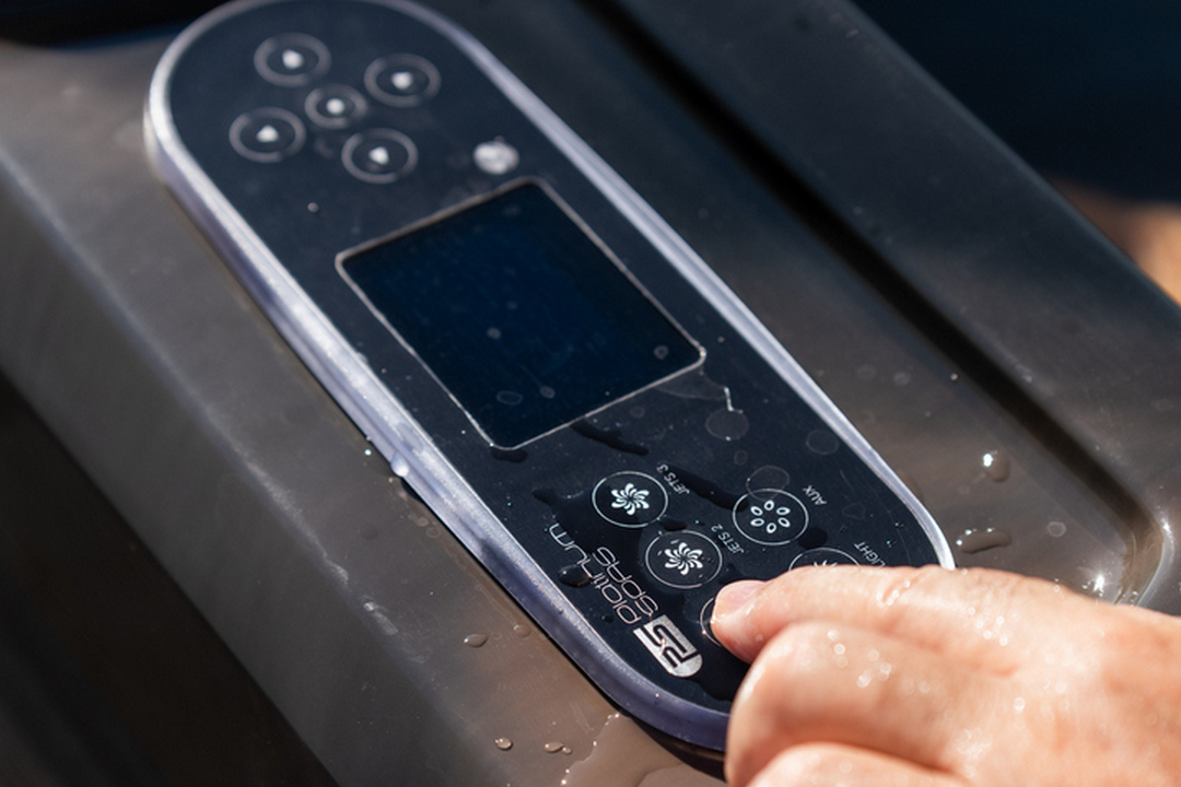 РОЗУМНІ SPA 2030: ЧИ СТАНЕ БАСЕЙН ПЕРСОНАЛЬНИМ АСИСТЕНТОМ ДЛЯ ЗДОРОВ’Я?