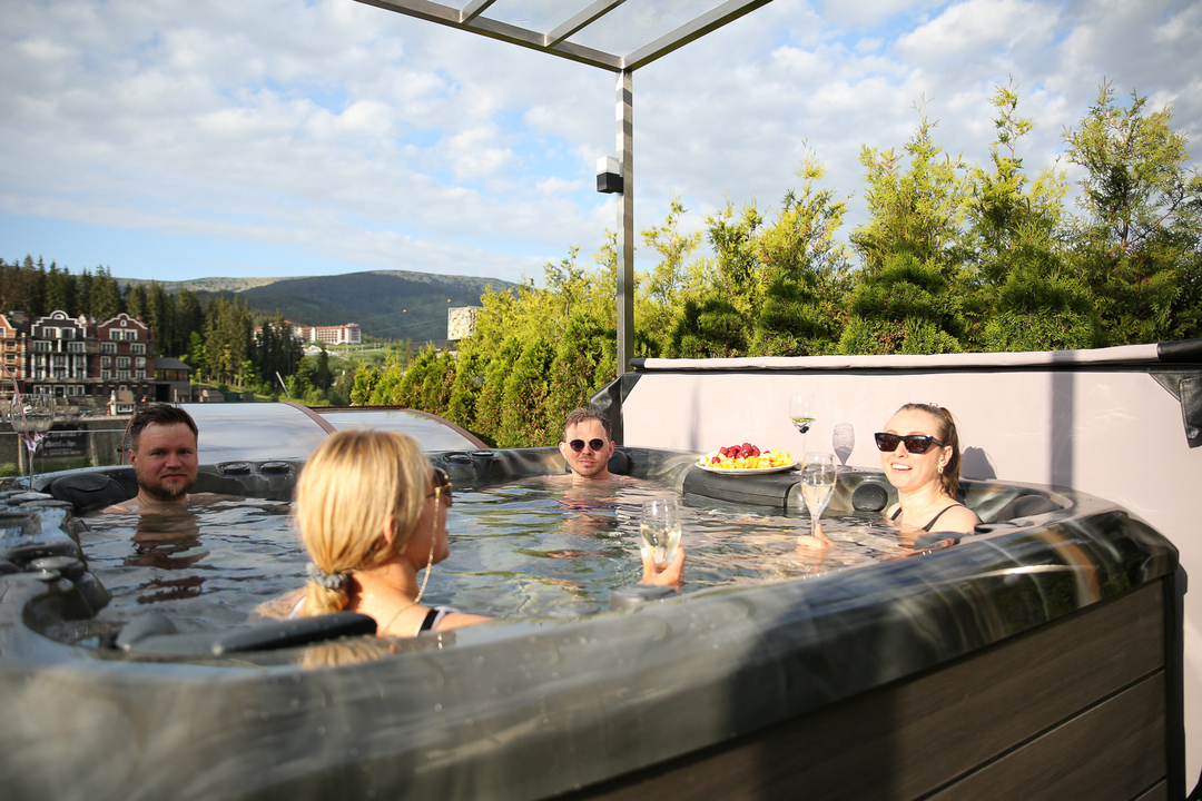 РОЗШИРЕНІ МОЖЛИВОСТІ ДЛЯ СІМ'Ї: ДИЗАЙН SPA ЗОНИ ДЛЯ ВСІХ ПОКОЛІНЬ