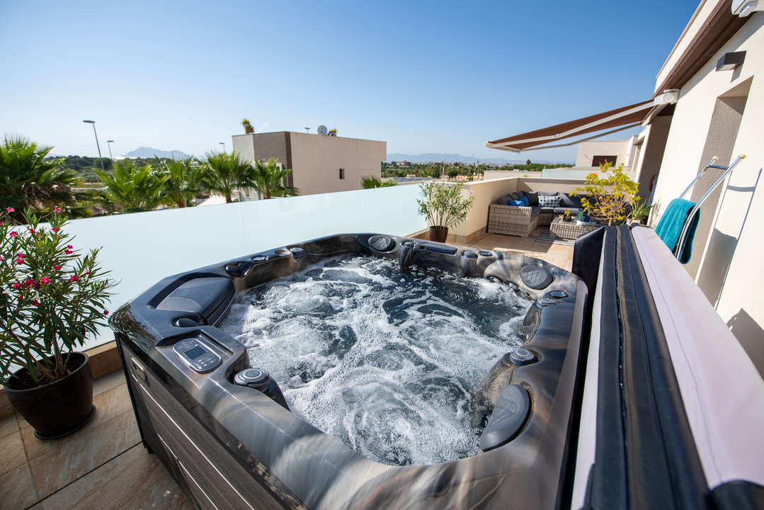 ЕКО СПА І РОЗУМНЕ УПРАВЛІННЯ ЯК АВТОМАТИЗАЦІЯ ТА ЗЕЛЕНА ЕНЕРГІЯ ЗМІНЮЮТЬ ПІДХІД ДО ДОМАШНІХ SPA У 2025 РОЦІ