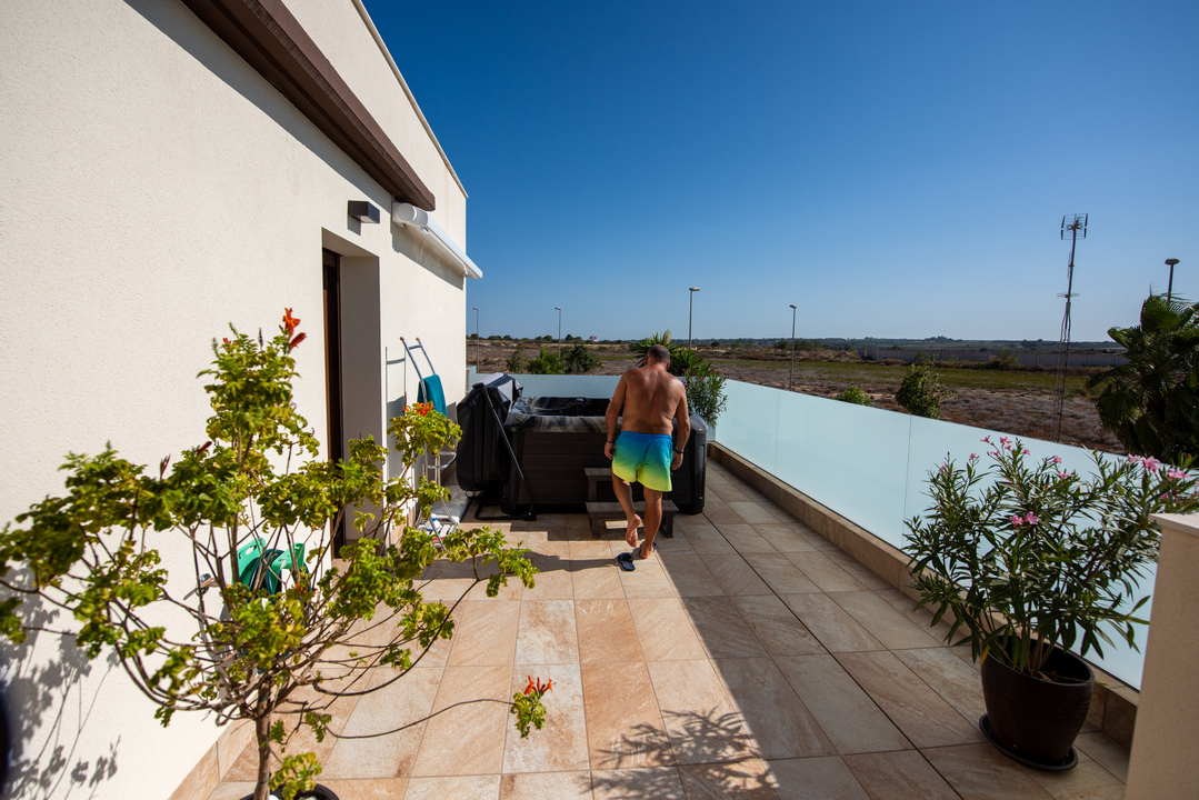 ДИЗАЙН SPA ЗОНИ 2026 ТЕНДЕНЦІЇ МІНІМАЛІЗМУ НАТУРАЛЬНИХ МАТЕРІАЛІВ І ІНТЕГРАЦІЇ З ПРИРОДОЮ НА ВІДКРИТОМУ ПОВІТРІ