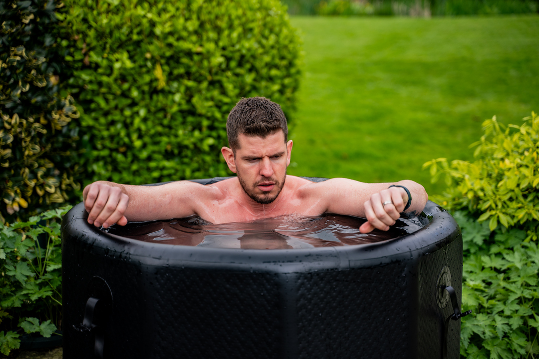 ХОЛОД ЯК МОМЕНТ ІСТИНИ ЧОМУ У КРИЖАНІЙ ВОДІ ЗНИКАЮТЬ ВНУТРІШНІ ДІАЛОГИ