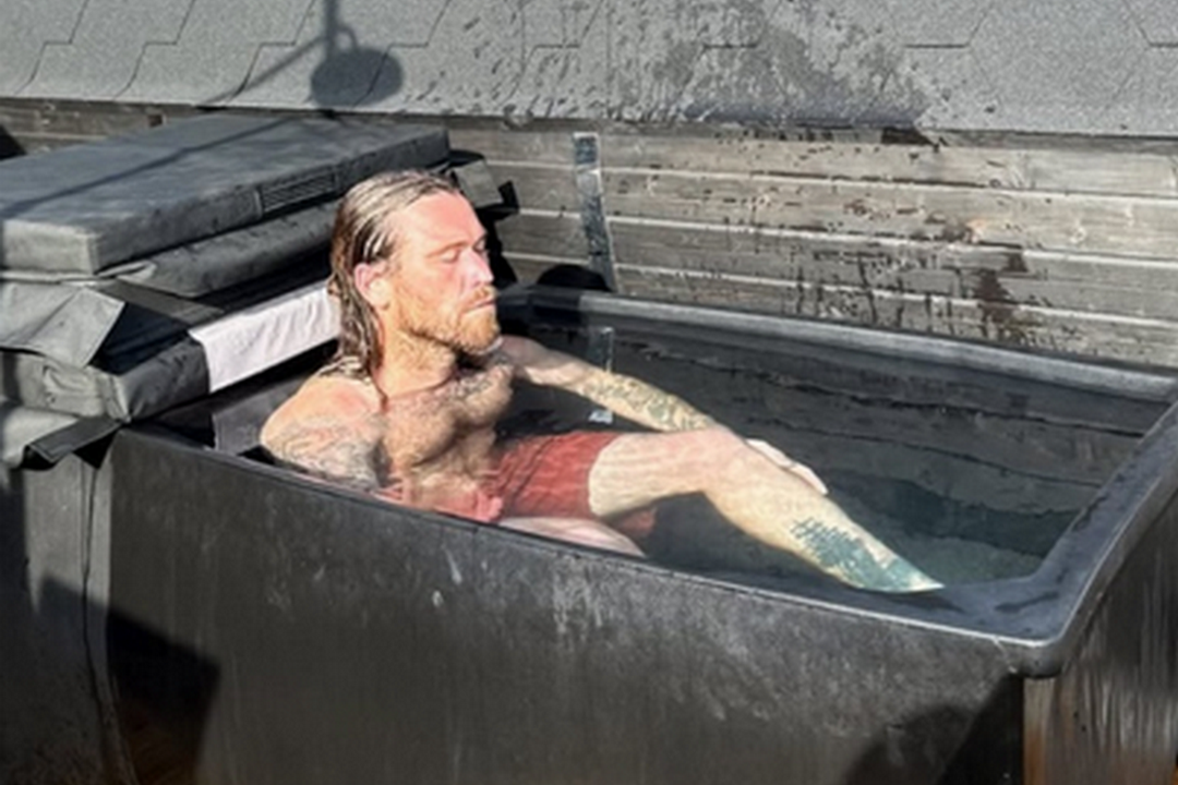 ШВИДКИЙ ПЕРЕЗАПУСК НЕРВОВОЇ СИСТЕМИ - ЯК 2-3 ХВИЛИНИ ХОЛОДУ ПОВЕРТАЮТЬ ЯСНІСТЬ ДУМОК