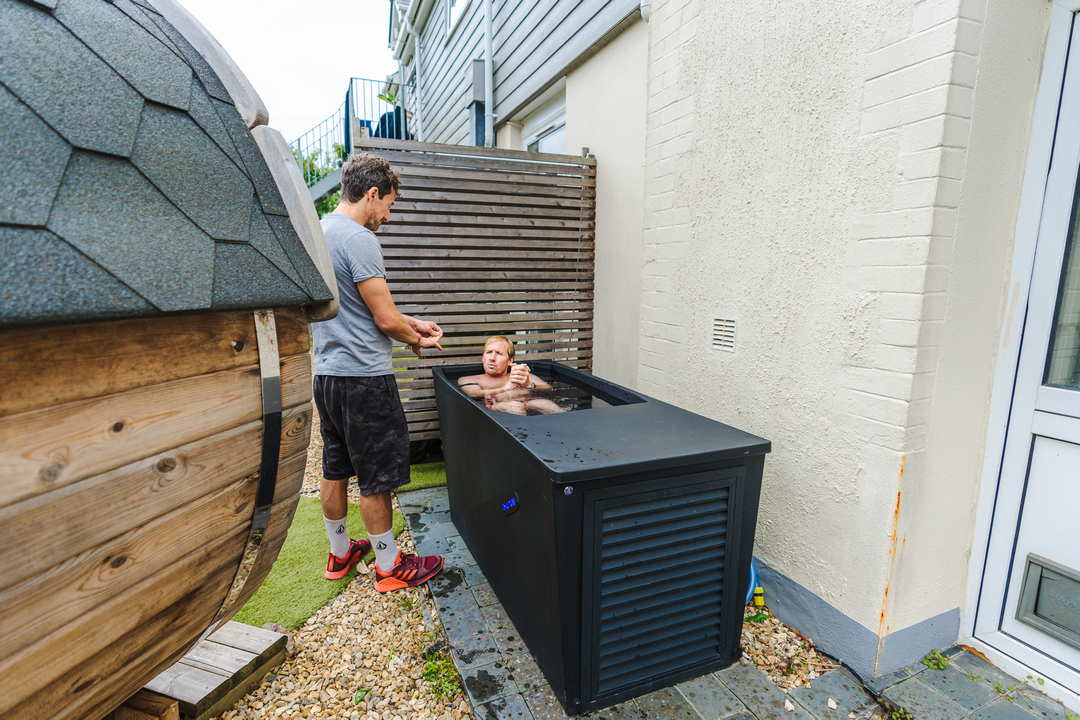 ХВИЛИНА ВОЛІ: ЧОМУ ТОП-МЕНЕДЖЕРИ ПОЧИНАЮТЬ РАНОК З 2°C І ЯК ЦЕ ДОПОМАГАЄ В ПЕРЕГОВОРАХ