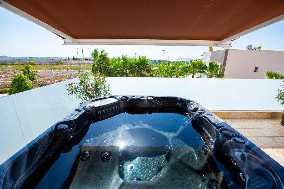 НУЛЬОВА ГРАВІТАЦІЯ У ВАШОМУ ДВОРІ: ЯК ГІДРОМАСАЖ 2026 РОКУ ПЕРЕМАГАЄ ЗАКОН ТЯЖІННЯ