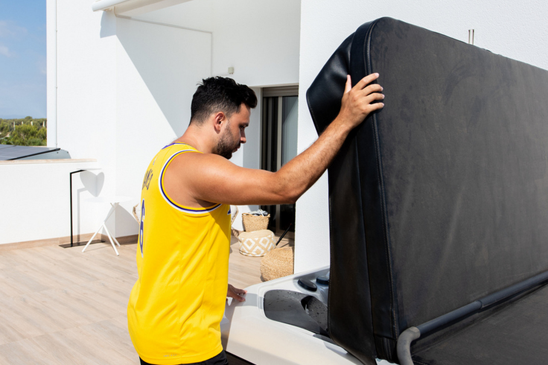 ХІМІЧНИЙ ВИБУХ ПІД КРИШКОЮ ЧОМУ ВАШОМУ БАСЕЙНУ ПОТРІБНЕ ПОВІТРЯ ПІСЛЯ ШОКОВОЇ ТЕРАПІЇ